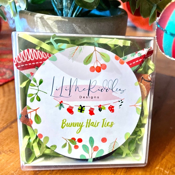 Holiday Bunny Hair Ties - Picture 2 of 6